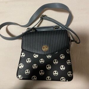 The nightmare before Christmas loungefly crossbody
